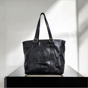 COACH VINTAGE LIMITED EDITION Hampton Black Leather